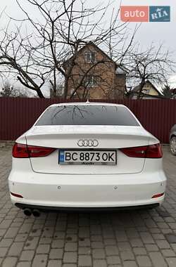Седан Audi A3 2015 в Львове