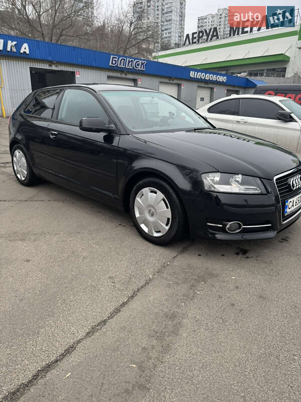 Хэтчбек Audi A3 2012 в Киеве фото 3 Хэтчбек Audi A3 2012 в Киеве