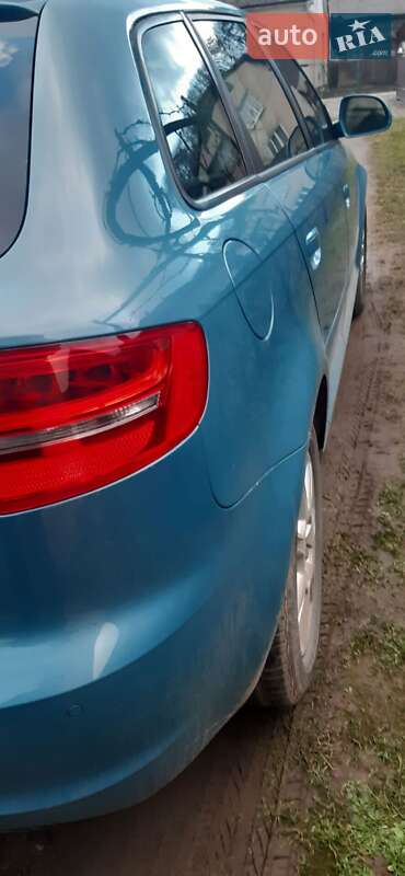 Хэтчбек Audi A3 2010 в Ужгороде