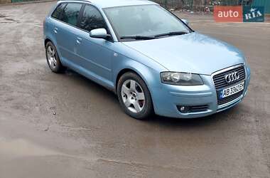 Хэтчбек Audi A3 2006 в 