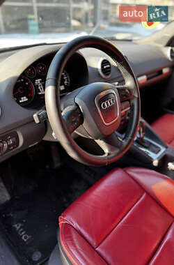 Хетчбек Audi A3 2009 в 