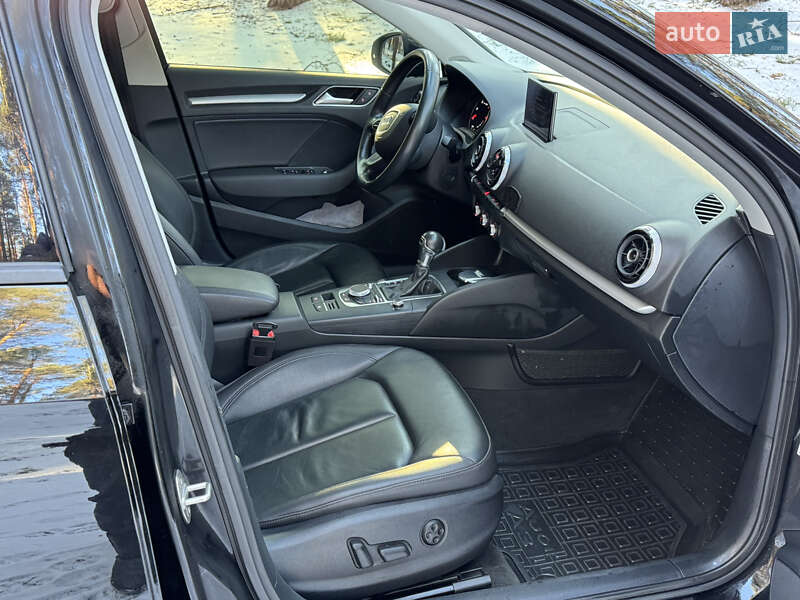 Седан Audi A3 2016 в Ахтырке