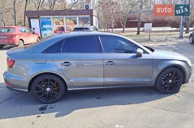 Седан Audi A3 2014 в 
