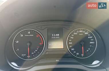 Хэтчбек Audi A3 2015 в 