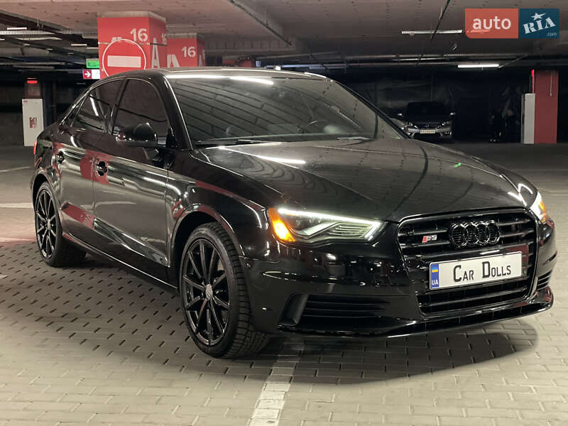 Седан Audi A3 2015 в Киеве