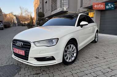 Седан Audi A3 2014 в Львові