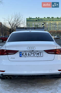 Седан Audi A3 2016 в 