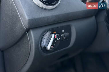 Хэтчбек Audi A3 2012 в 