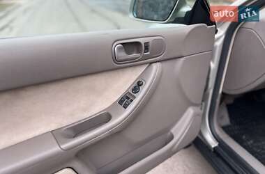 Хэтчбек Audi A3 2002 в 