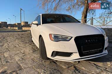 Седан Audi A3 2016 в 