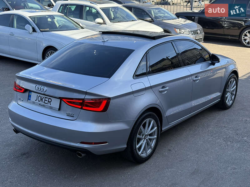 Седан Audi A3 2015 в Одессе