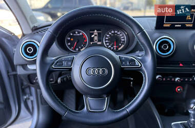 Седан Audi A3 2015 в 
