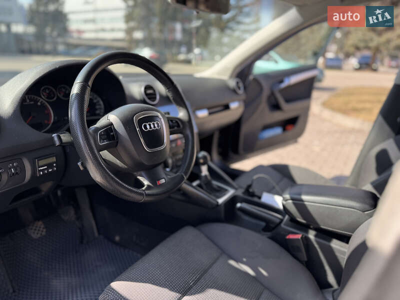 Хэтчбек Audi A3 2007 в Черновцах