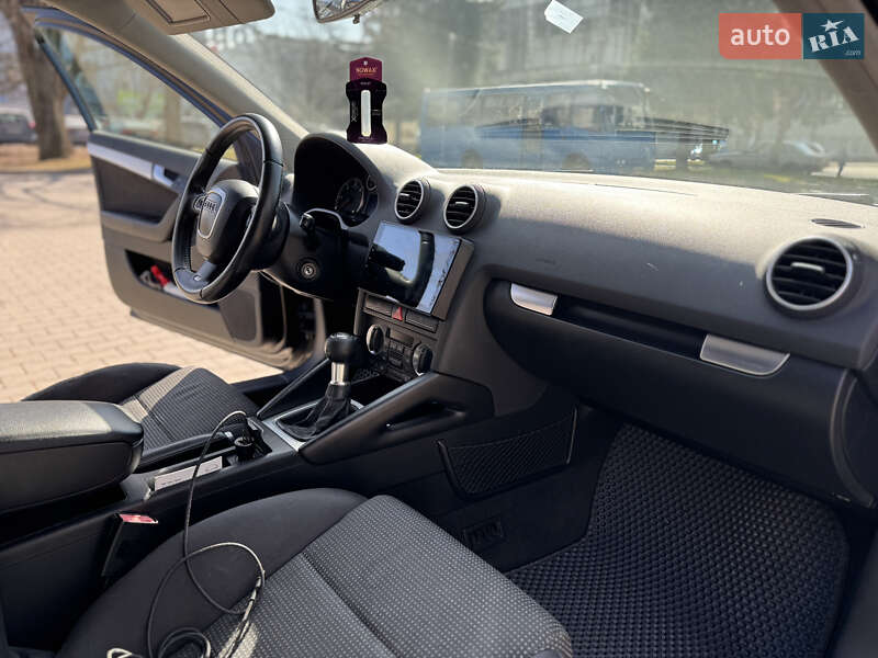 Хэтчбек Audi A3 2007 в Черновцах