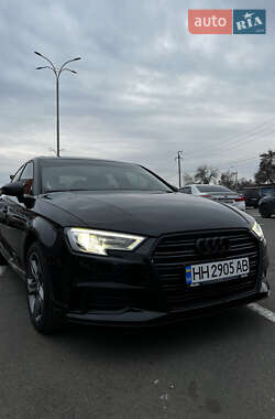 Седан Audi A3 2017 в Одессе