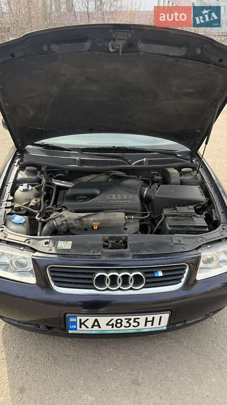 Хэтчбек Audi A3 1999 в Киеве
