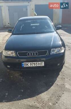 Хэтчбек Audi A3 2001 в Ровно