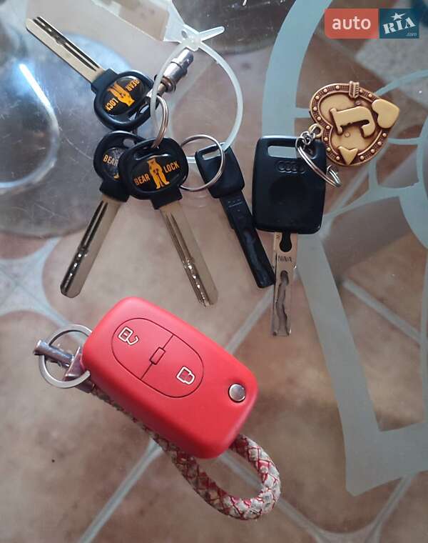 Хетчбек Audi A3 1999 в Харкові