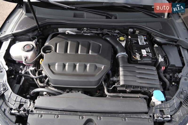 Седан Audi A3 2023 в Киеве