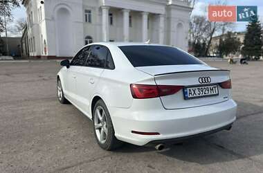 Седан Audi A3 2015 в 