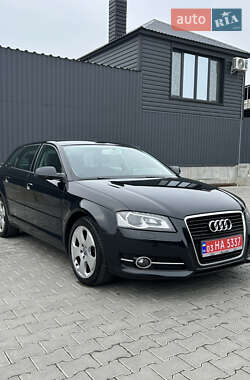 Хэтчбек Audi A3 2012 в Вознесенске