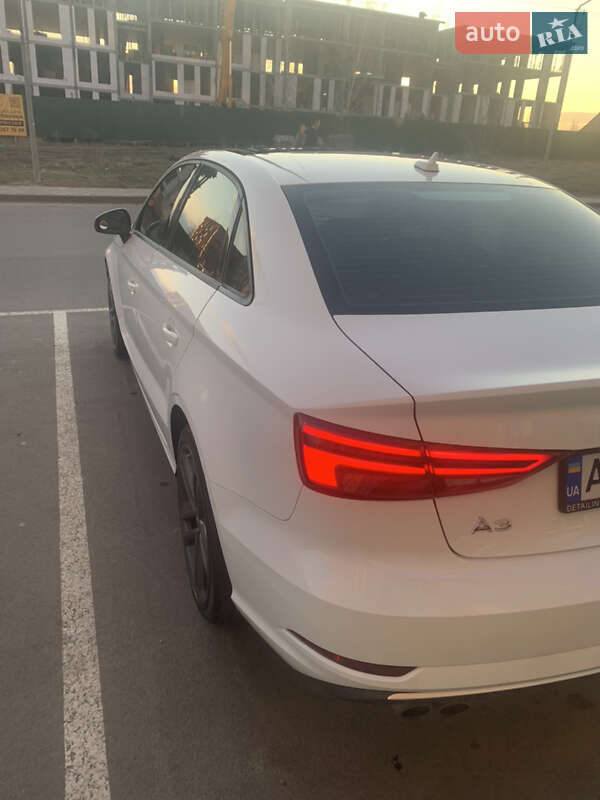 Седан Audi A3 2017 в Киеве фото 10 Седан Audi A3 2017 в Киеве