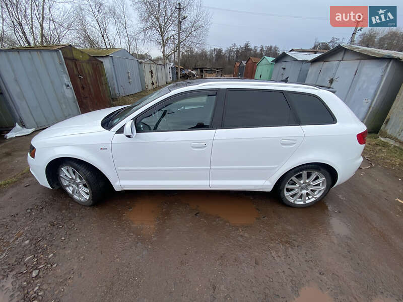 Хэтчбек Audi A3 2012 в Львове