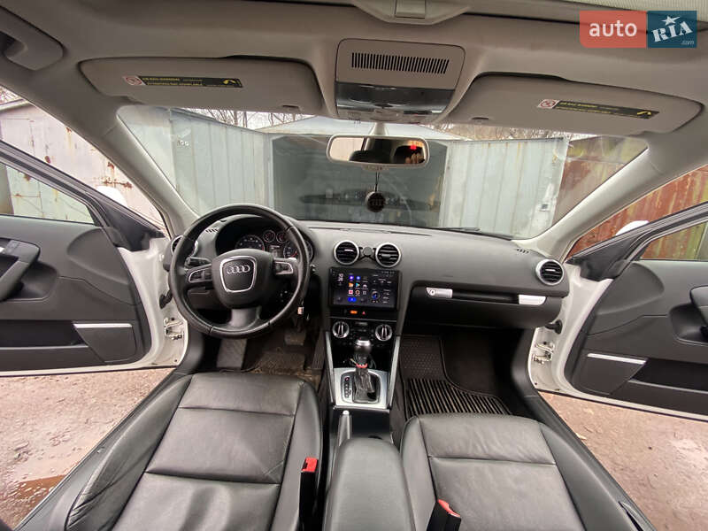 Хэтчбек Audi A3 2012 в Львове