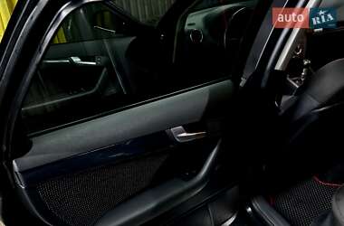 Хэтчбек Audi A3 2006 в 