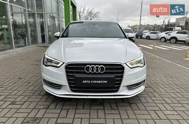 Седан Audi A3 2016 в 
