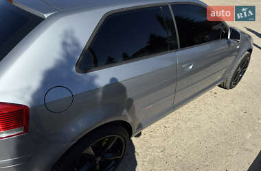 Хетчбек Audi A3 2006 в 
