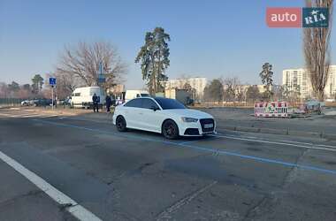 Седан Audi A3 2015 в 