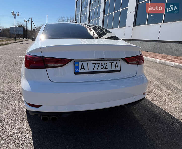 Седан Audi A3 2016 в Белой Церкви