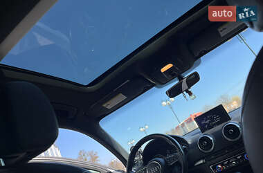 Седан Audi A3 2016 в 