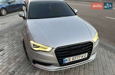 Седан Audi A3 2015 в 