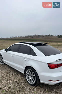 Седан Audi A3 2014 в 