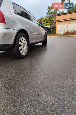 Хэтчбек Audi A3 2000 в 