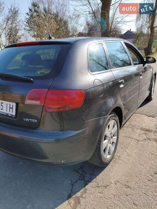 Хэтчбек Audi A3 2008 в Ровно