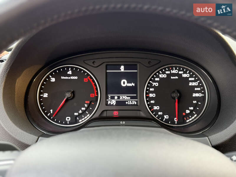 Седан Audi A3 2014 в Мукачево