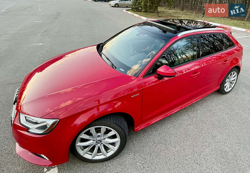 Хетчбек Audi A3 2016 в Харкові