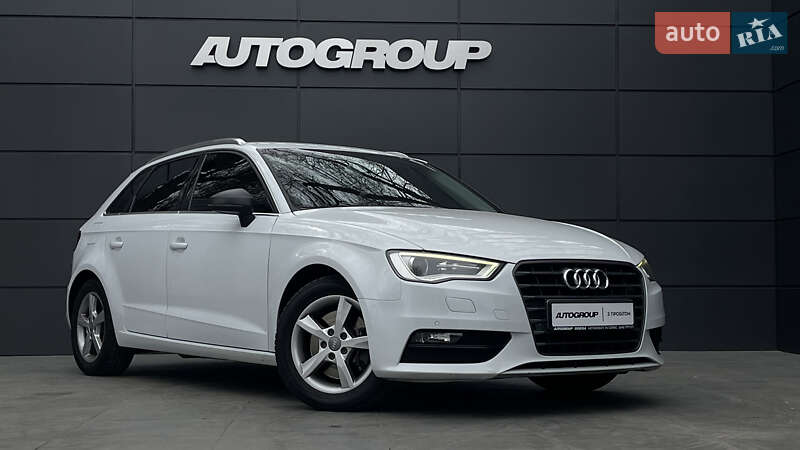 Хэтчбек Audi A3 2013 в Одессе фото 3 Хэтчбек Audi A3 2013 в Одессе