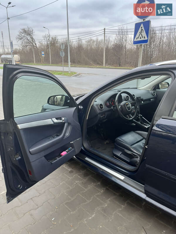 Хэтчбек Audi A3 2004 в Полтаве