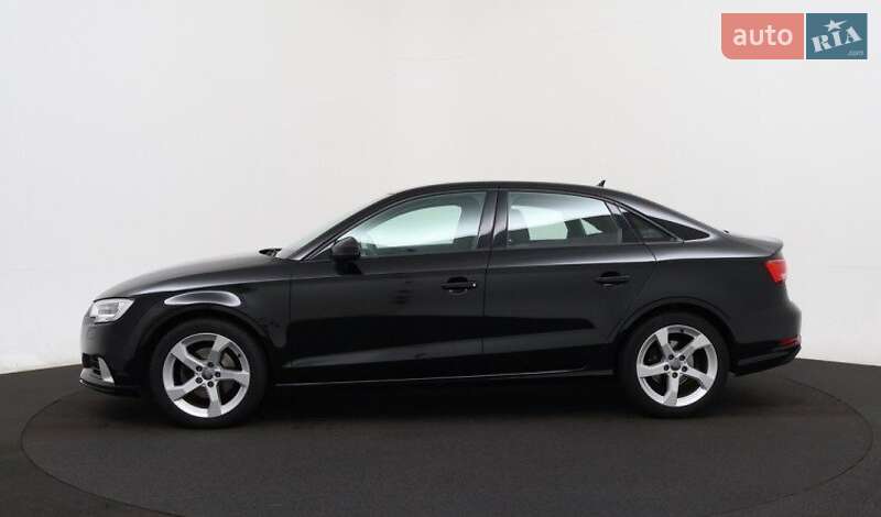 Седан Audi A3 2020 в Луцьку