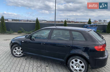 Хэтчбек Audi A3 2006 в 