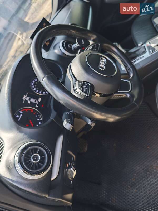 Седан Audi A3 2015 в Киеве