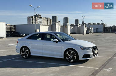 Седан Audi A3 2019 в 