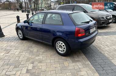 Хэтчбек Audi A3 2000 в Киеве
