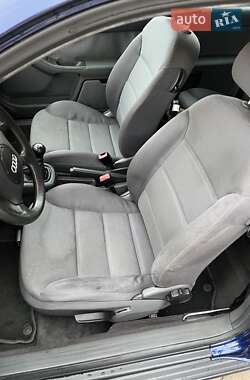 Хэтчбек Audi A3 2000 в Киеве