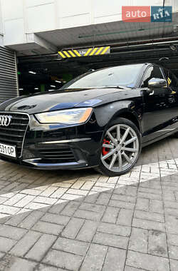 Седан Audi A3 2015 в 