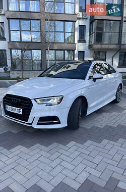 Седан Audi A3 2018 в 